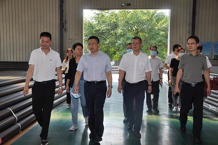 四川省證監(jiān)局局長唐理斌一行蒞臨森普管材調(diào)研